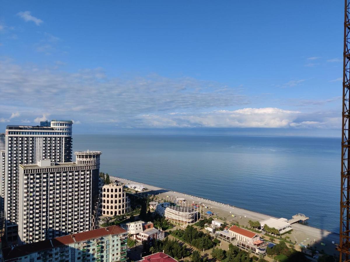 Orbi City Central Aparthotel Batumi Exterior foto