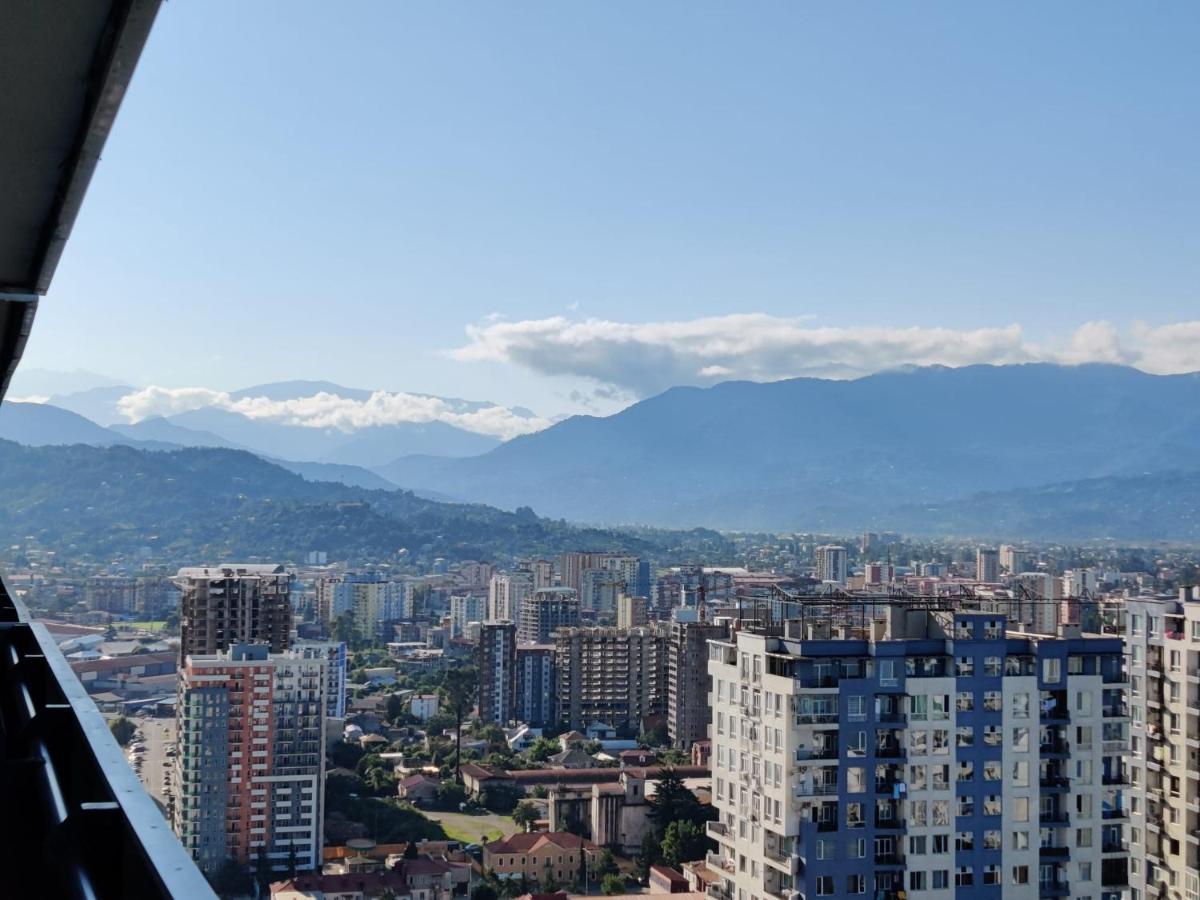 Orbi City Central Aparthotel Batumi Exterior foto